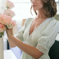 Blu Pepper Monet V-Neck Midi Dress Lace