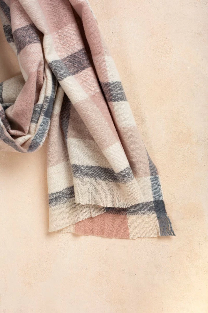 Fame Char Blush & Grey Plaid Scarf