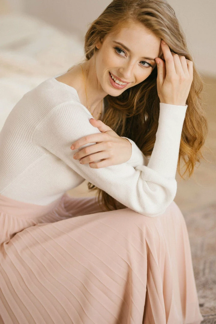 Moodie Aria Long Sleeve Knit Top Basics