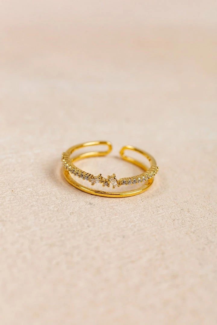 Fame Helen Crystal Gold Ring Accessories