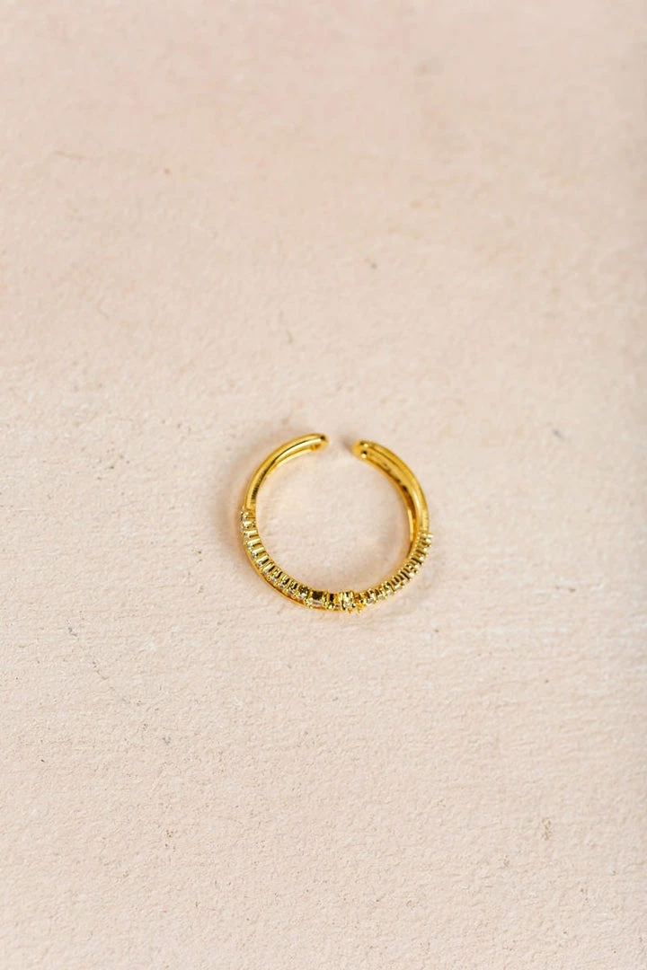 Fame Helen Crystal Gold Ring Accessories