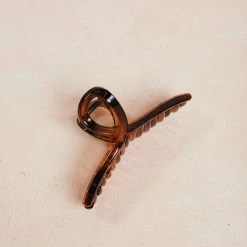 Fame Molly Claw Hair Clip