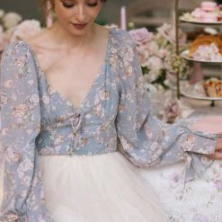 Dress Forum River Puff Sleeve Top