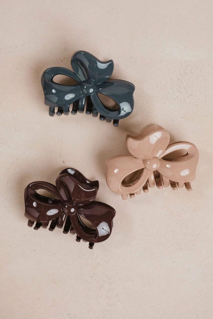 Fame Addison Bow Hair Claw Clips Accessories