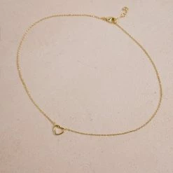 Ana Roxie Heart Chain Collar Necklace