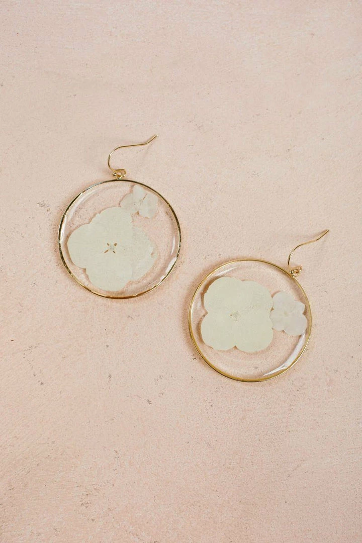 Ana/Girly Gwen Floral Resin Earrings