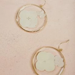 Ana/Girly Gwen Floral Resin Earrings