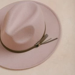 Fame Accessories Christie Felt Fedora Hat