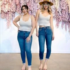 Hyfve Basics Tori V-Neck Knit Top